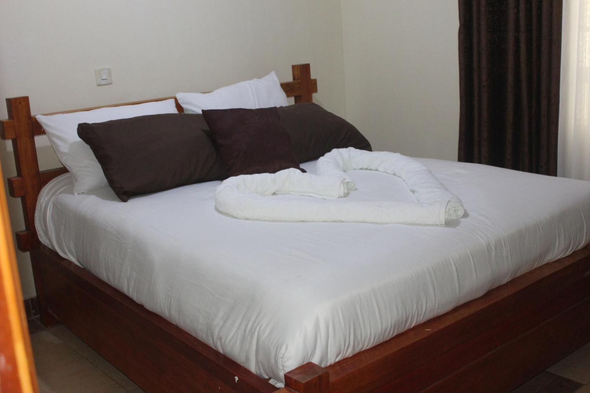 Eshborns House - Near Jomo Kenyatta International Airport And Sgr With Shuttle Services Syokimau Luaran gambar