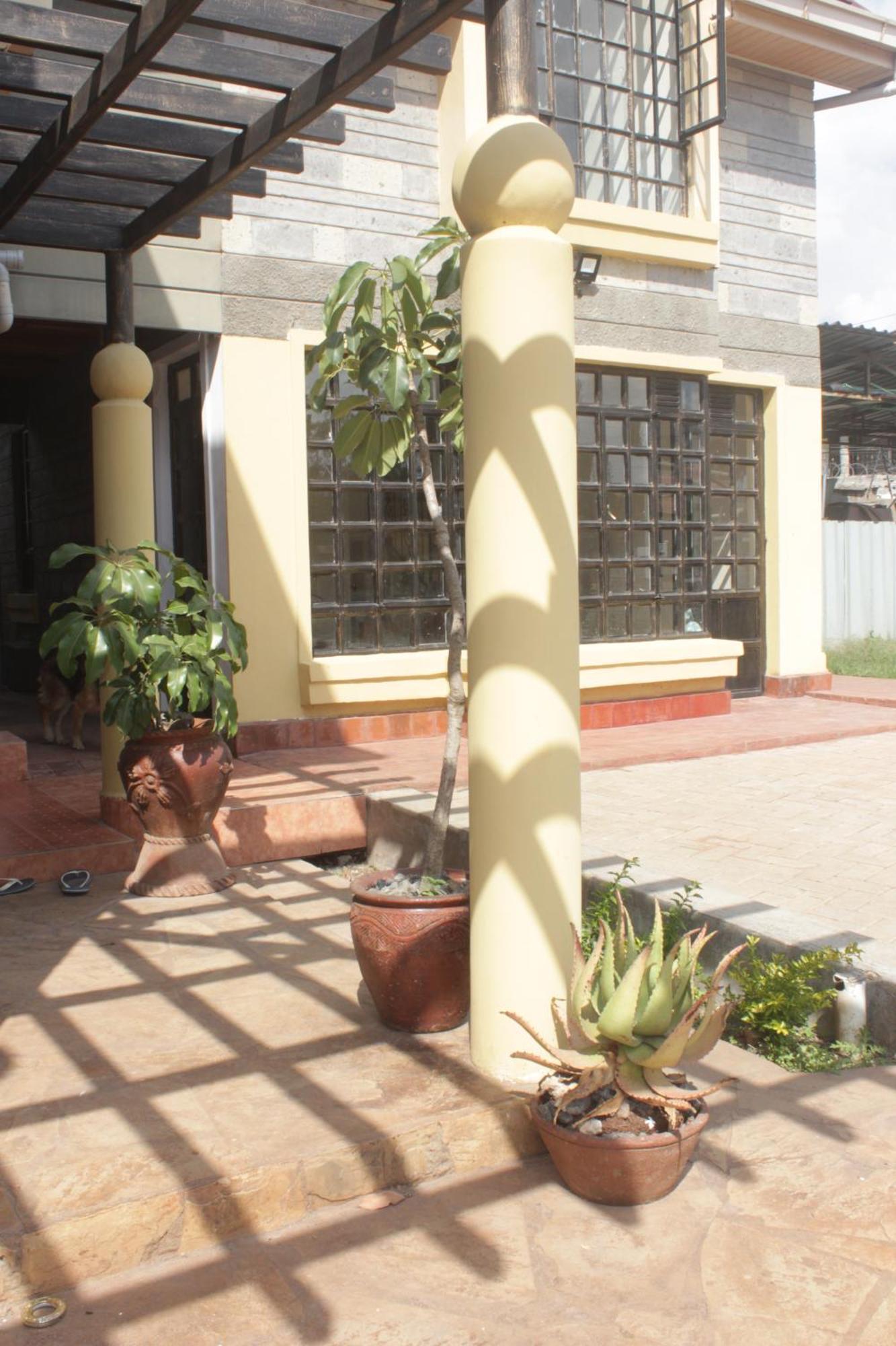 Eshborns House - Near Jomo Kenyatta International Airport And Sgr With Shuttle Services Syokimau Luaran gambar
